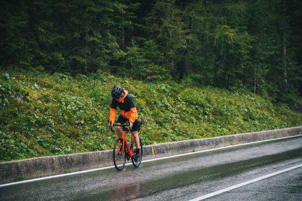 Lire la suite à propos de l’article Choisir sa veste de pluie en bikepacking